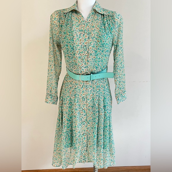 Dresses & Skirts - Beautiful dress Silk size  NEW!!! With tag